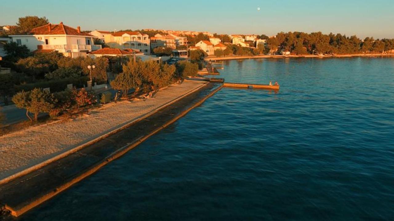 זאדאר Peaceful Apartment 30 Meters From Sea מראה חיצוני תמונה